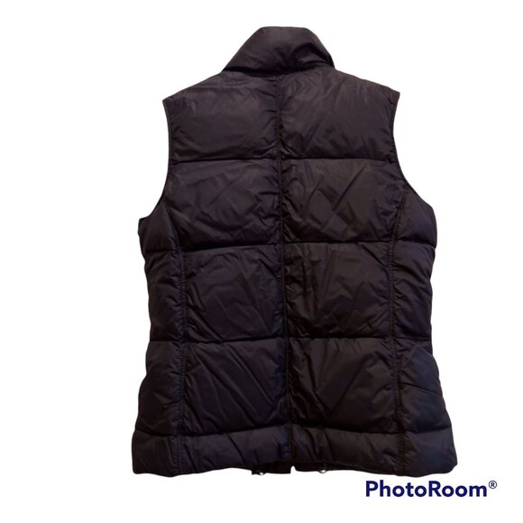Old navy  Womens M black DOWN filled puffer Vest jacket outdoor gorpcore Zip - Picture 2 of 11